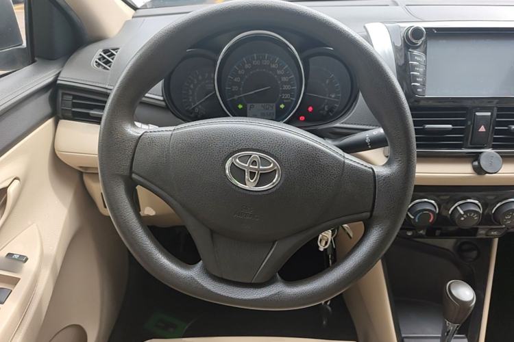 Used Toyota Vios 2014 1.5L Automatic ZhiZhen Edition Steering Wheel