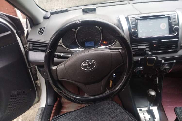 Used Toyota Vios 2014 1.5L Automatic ZhiZhen Edition Steering Wheel