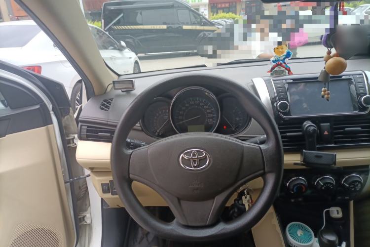 Used Toyota Vios 2014 1.5L Automatic ZhiZhen Edition Steering Wheel