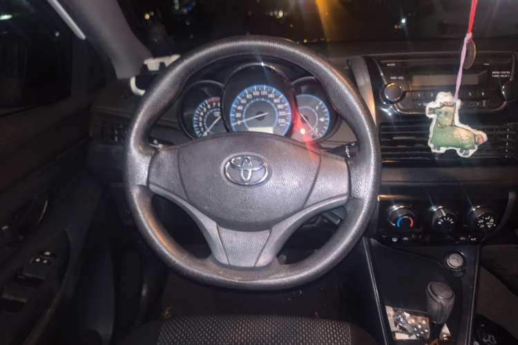Used Toyota Vios 2014 1.5L Automatic ZhiZhen Edition Steering Wheel