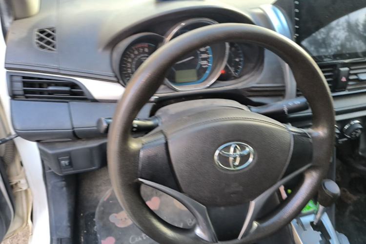 Used Toyota Vios 2014 1.5L Automatic ZhiShang Edition Steering Wheel