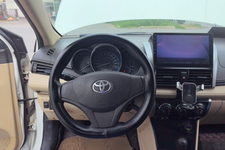 Used Toyota Vios 2014 1.5L Automatic ZhiZhen Edition Steering Wheel