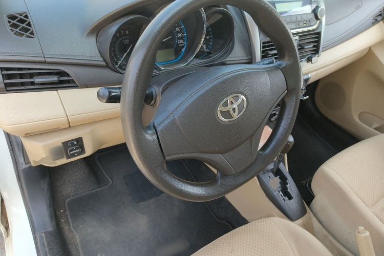 Used Toyota Vios 2014 1.3L Automatic Standard Edition Steering Wheel