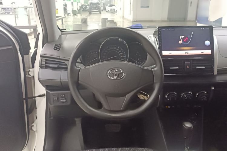 Used Toyota Vios 2014 1.3L Automatic Standard Edition Steering Wheel