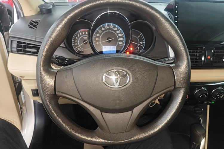 Used Toyota Vios 2014 1.5L Automatic ZhiZhen Edition Steering Wheel