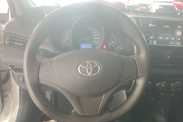 Used Toyota Vios 2014 1.5L Automatic ZhiZhen Edition Steering Wheel
