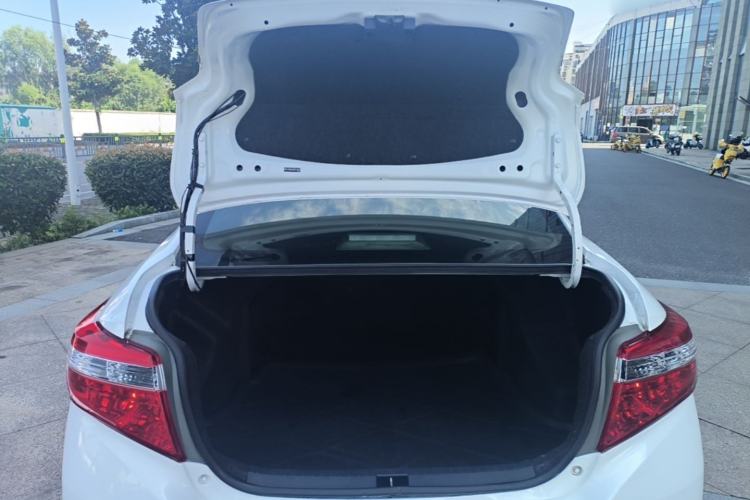Used Toyota Vios 2014 1.5L Automatic ZhiZhen Edition Trunk