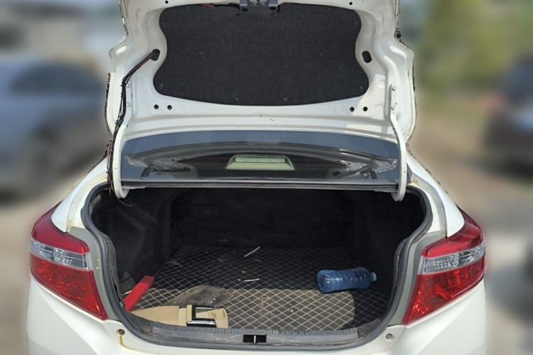 Used Toyota Vios 2014 1.5L Automatic ZhiZhen Edition Trunk