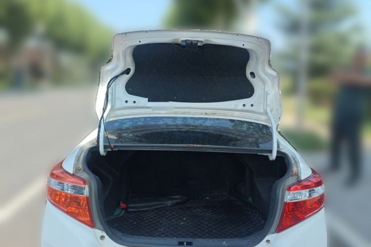 Used Toyota Vios 2014 1.5L Manual ZhiZhen Edition Trunk