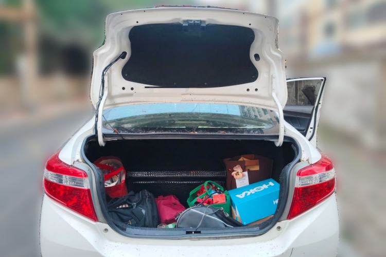 Used Toyota Vios 2014 1.5L Automatic ZhiZhen Edition Trunk