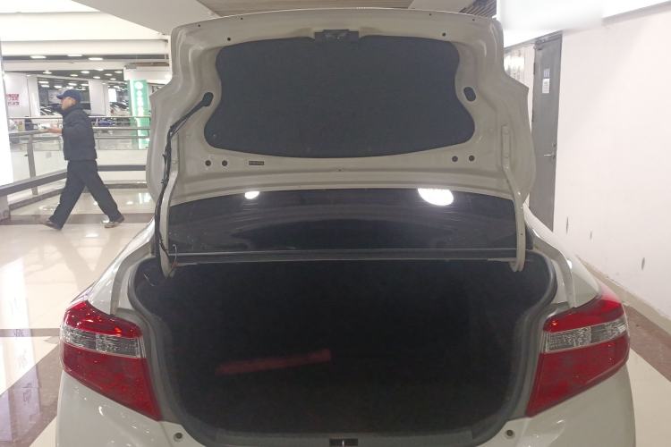 Used Toyota Vios 2014 1.3L Automatic Standard Edition Trunk