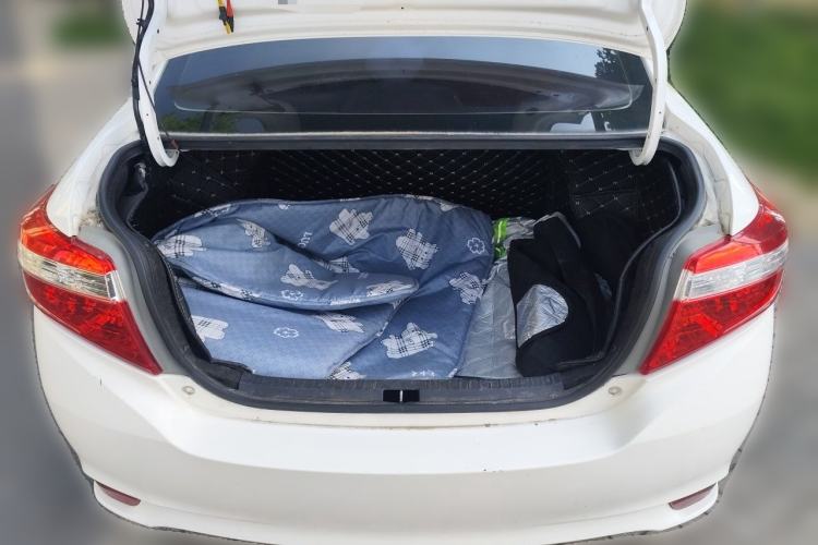Used Toyota Vios 2014 1.5L Automatic ZhiShang Edition Trunk