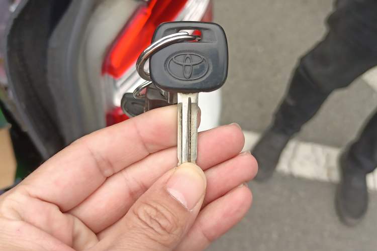 Used Toyota Vios 2014 1.3L Manual Value Edition Vehicle Key