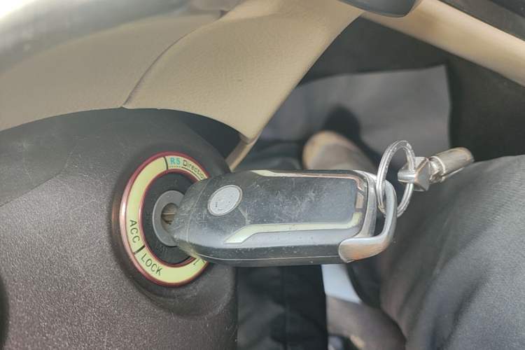 Used Toyota Vios 2014 1.3L Manual Value Edition Vehicle Key