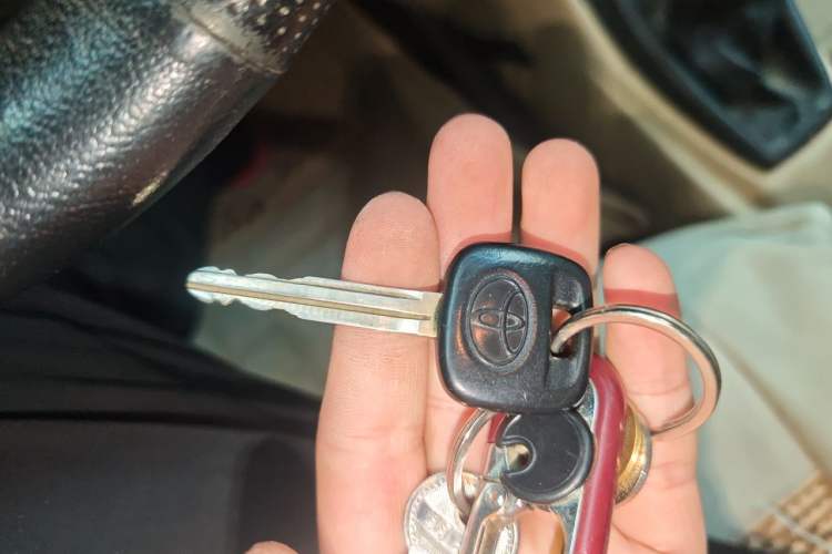 Used Toyota Vios 2014 1.3L Manual Value Edition Vehicle Key