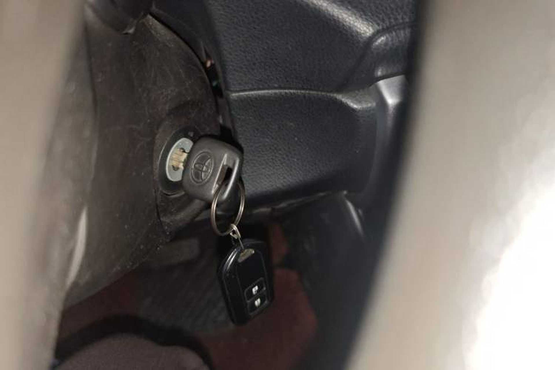 Used Toyota Vios 2014 1.5L Automatic ZhiZhen Edition Vehicle Key