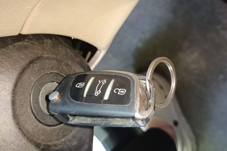 Used Toyota Vios 2014 1.5L Automatic ZhiShang Edition Vehicle Key