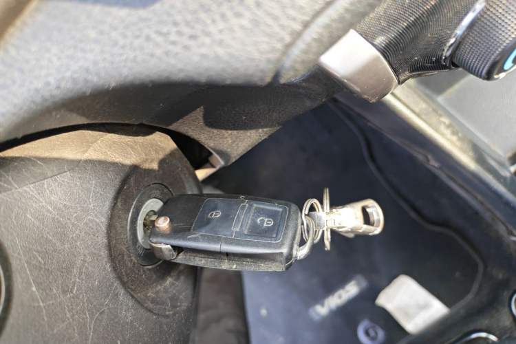 Used Toyota Vios 2014 1.3L Manual Xiang Edition Vehicle Key