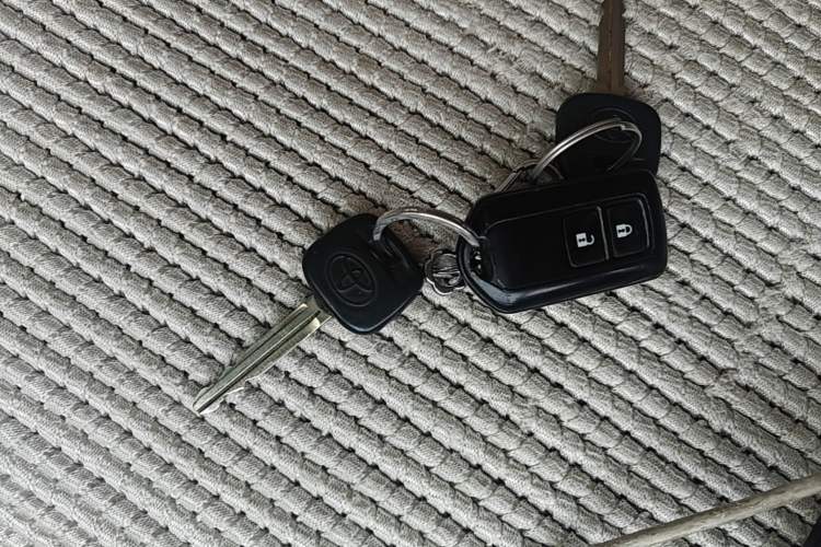 Used Toyota Vios 2014 1.5L Manual ZhiZhen Edition Vehicle Key