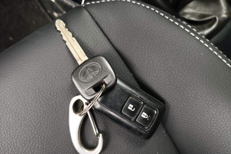 Used Toyota Vios 2014 1.3L Manual Xiang Edition Vehicle Key