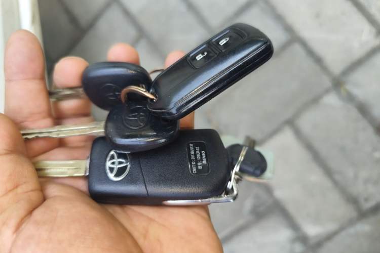Used Toyota Vios 2014 1.5L Automatic ZhiShang Edition Vehicle Key