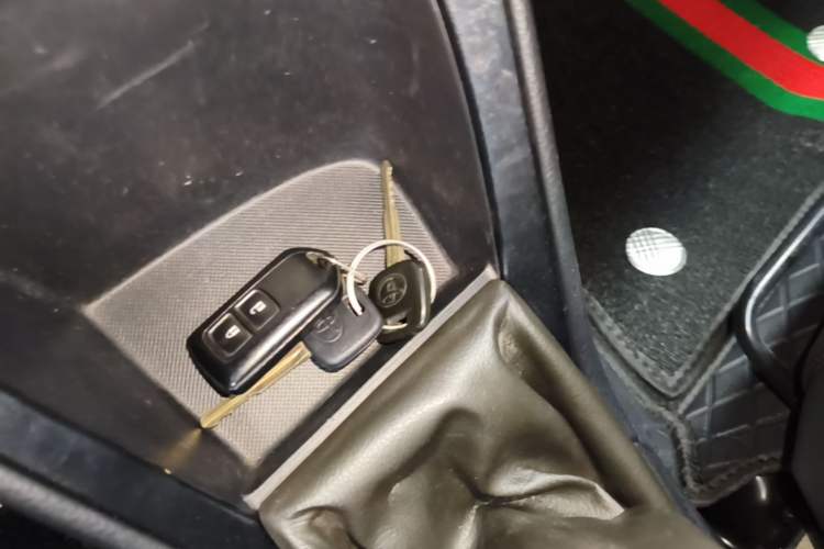 Used Toyota Vios 2014 1.3L Manual Xiang Edition Vehicle Key