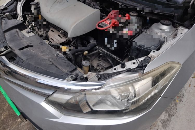 Used Toyota Vios 2015 1.5L Automatic ZhiZun Starlight Edition Engine Bay Left