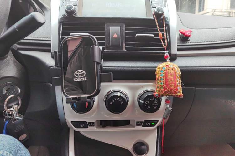 Used Toyota Vios 2015 1.5L Manual Smart Star Edition Audio And AC Panel