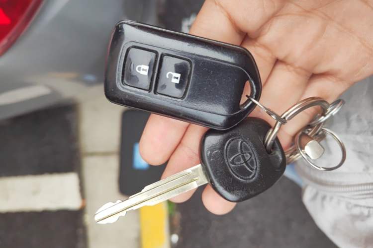 Used Toyota Vios 2015 1.5L Manual Smart Star Edition Vehicle Key