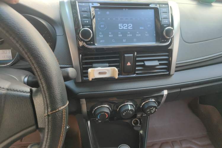 Used Toyota Vios 2015 1.5L Automatic Smart Star Edition Audio And AC Panel
