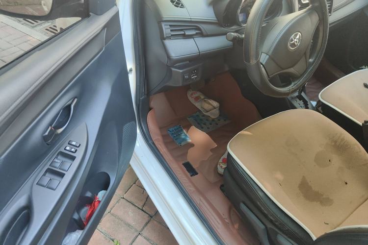 Used Toyota Vios 2015 1.5L Automatic Smart Star Edition Driver Seat