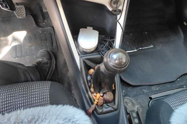 Used Toyota Vios 2016 1.5L Manual ZhiZhen Xingyao Edition Gear Lever