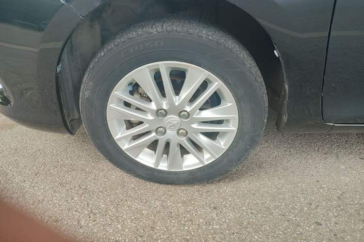 Used Toyota Vios 2016 1.5L Automatic ZhiZhen Xingyao Edition Left Front Wheel Hub