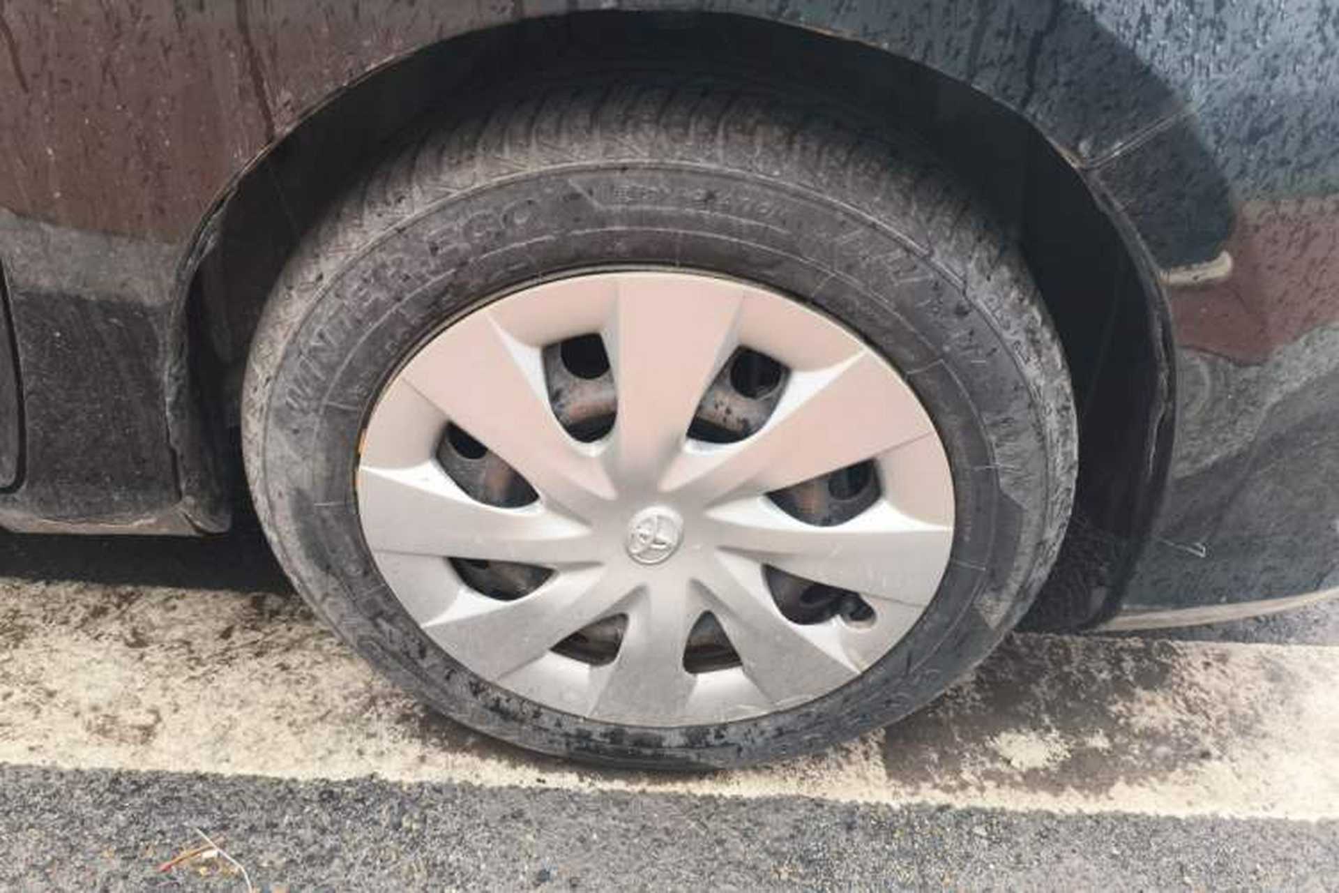 Used Toyota Vios 2016 1.5L Manual ZhiZhen Xingyao Edition Right Front Wheel Hub