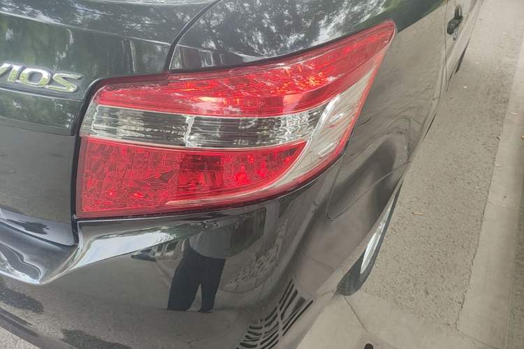 Used Toyota Vios 2016 1.5L Automatic ZhiZhen Xingyao Edition Right Rear Taillight