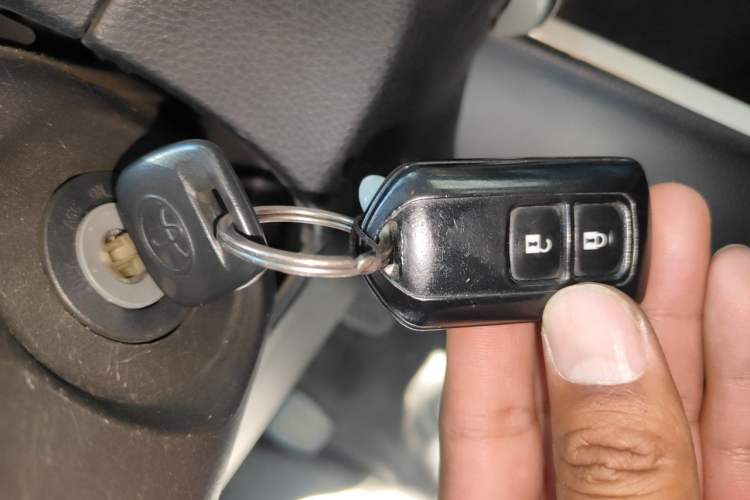 Used Toyota Vios 2016 1.5L Manual ZhiZhen Xingyao Edition Vehicle Key