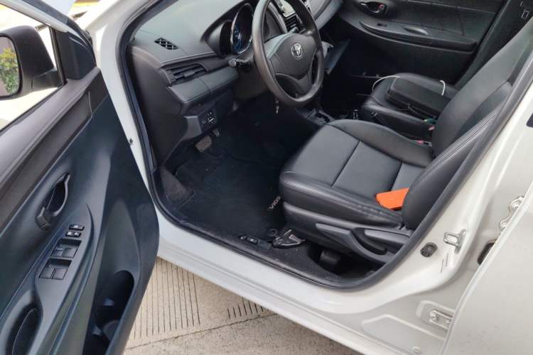 Used Toyota Vios 2016 1.5L Automatic ZhiZhen Xingyao Edition Driver Seat
