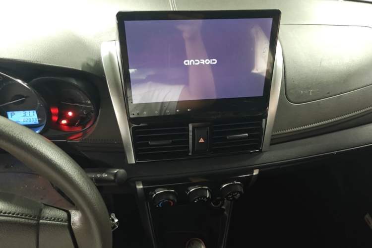 Used Toyota Vios 2016 1.5L Automatic ZhiZhen Xingyao Edition Audio And AC Panel