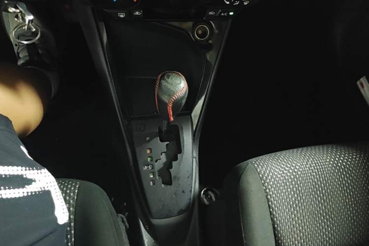 Used Toyota Vios 2016 1.5L Automatic ZhiZhen Xingyao Edition Gear Lever