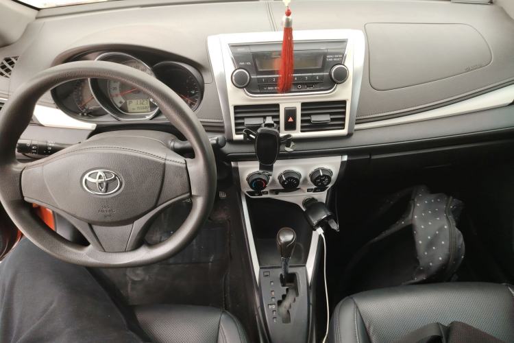 Used Toyota Vios 2016 1.5L Automatic ZhiZhen Xingyao Edition Interior 2