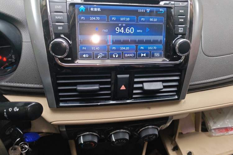Used Toyota Vios 2016 1.5L Automatic ZhiZhen Xingyao Edition Audio And AC Panel