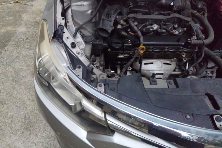 Used Toyota Vios 2016 1.5L Automatic ZhiZhen Xingyao Edition Engine Bay Right