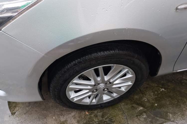 Used Toyota Vios 2016 1.5L Manual ZhiZhen Xingyao Edition Left Front Wheel Hub