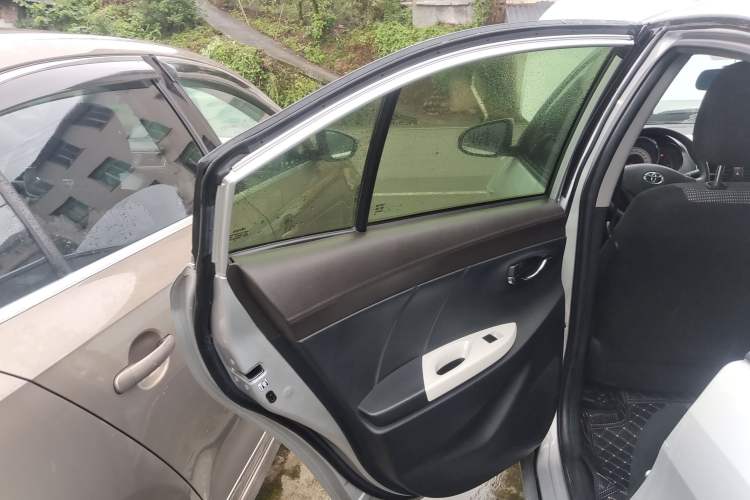 Used Toyota Vios 2016 1.5L Manual ZhiZhen Xingyao Edition Left Rear Door Interior