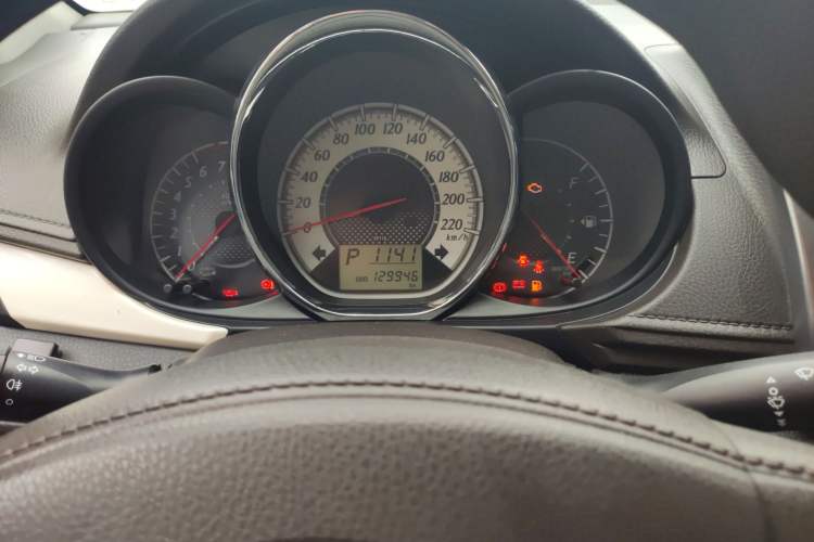 Used Toyota Vios 2016 1.5L Automatic ZhiZhen Xingyao Edition Odometer Close Up