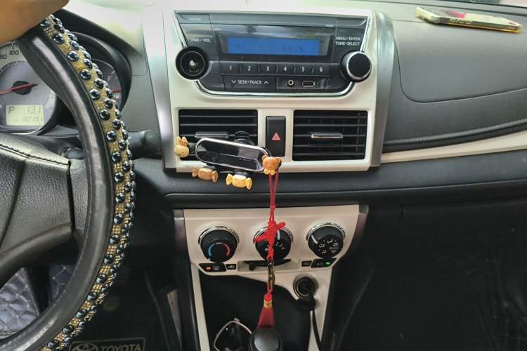 Used Toyota Vios 2016 1.5L Automatic ZhiZhen Xingyao Edition Audio And AC Panel