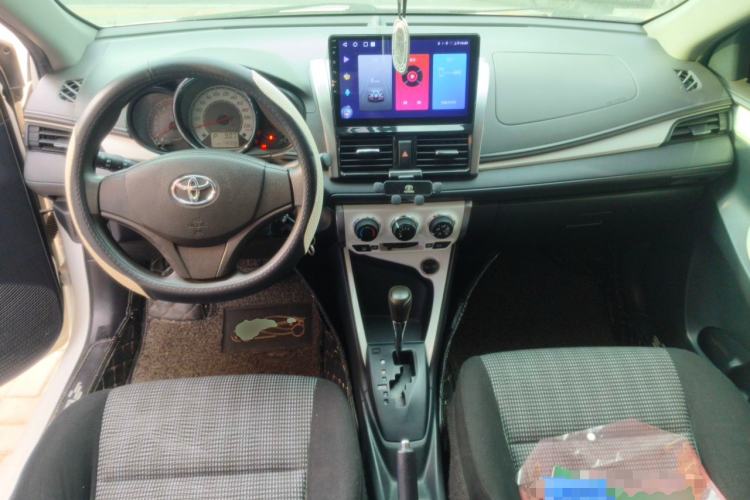 Used Toyota Vios 2016 1.5L Automatic ZhiZhen Xingyao Edition Center Console