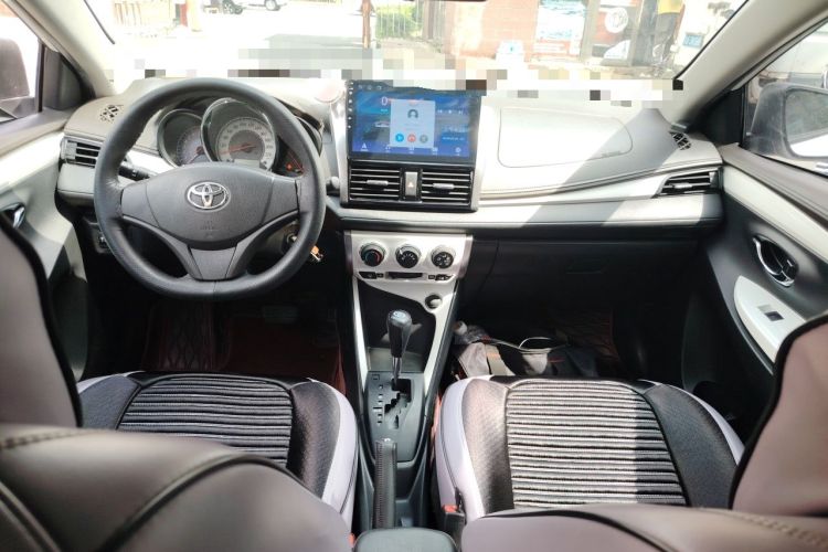 Used Toyota Vios 2016 1.5L Automatic ZhiZhen Xingyao Edition Center Console