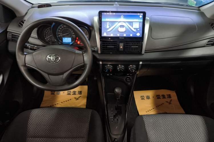 Used Toyota Vios 2016 1.5L Automatic ZhiZhen Xingyao Edition Center Console