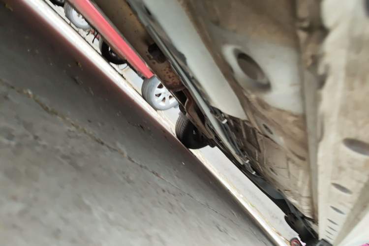 Used Toyota Vios 2016 1.5L Manual ZhiZhen Xingyao Edition Chassis Front Left